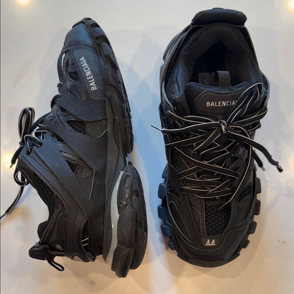 Balenciaga Men's Black Athletic Shoes